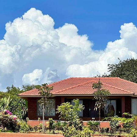 Regenta Resort Mango Village Guhagar Kudan Экстерьер фото